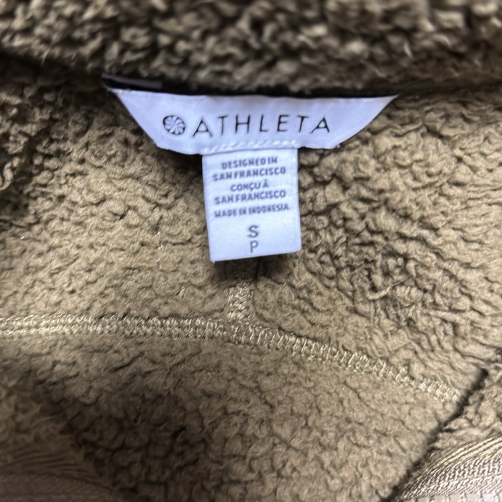 Women’s hunter Green Athletica fleece zip up - Picture 2 of 2
